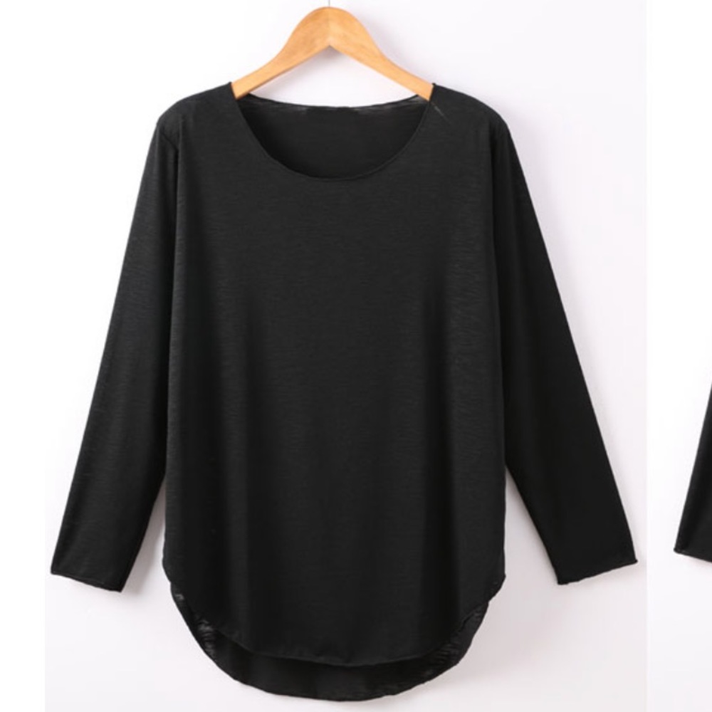Top With Long Sleeves - Black